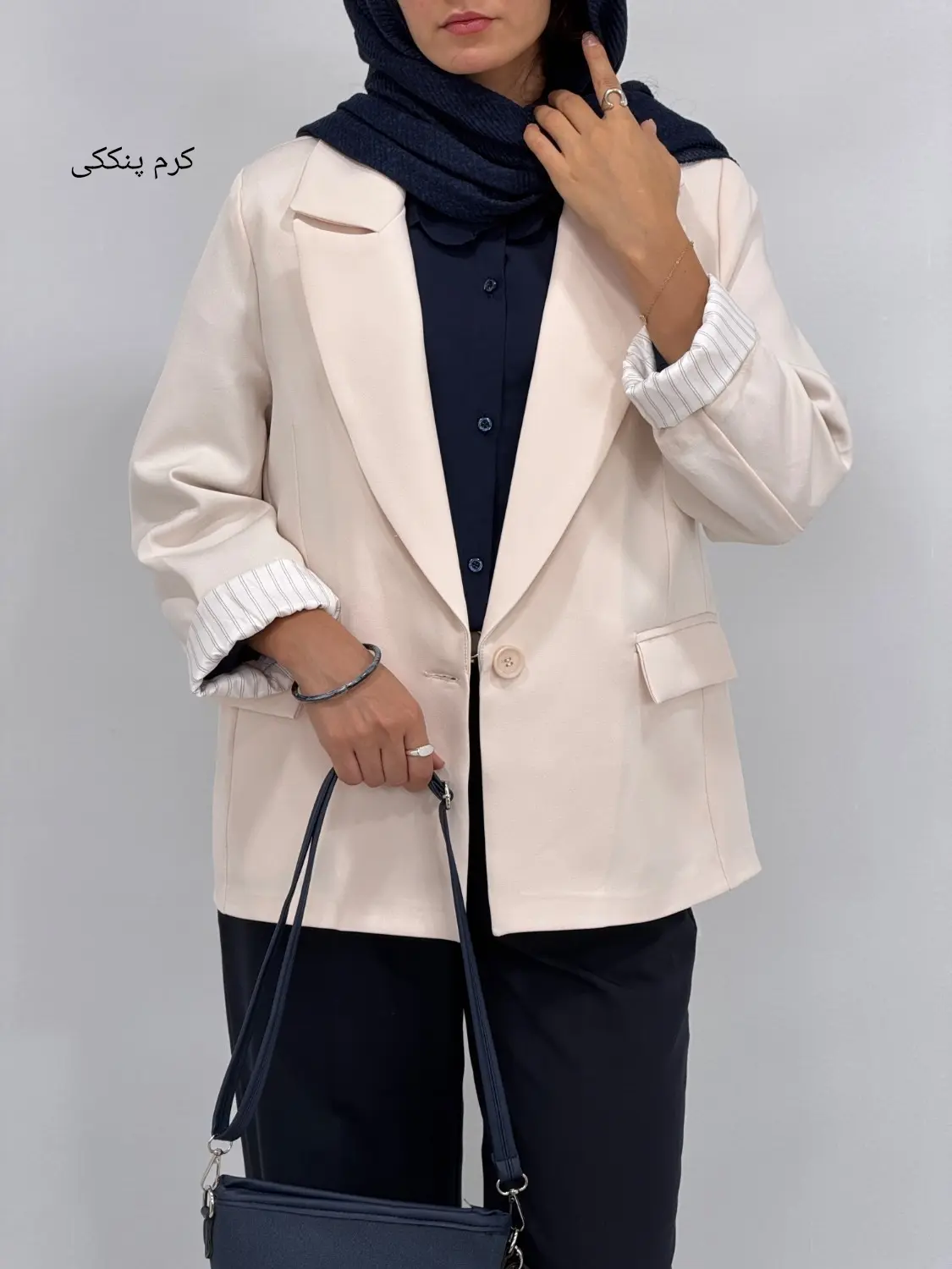 کت زنانه مانوشا
